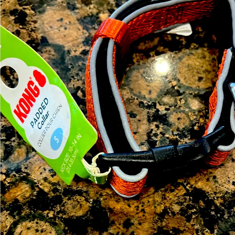 Kong dog collar